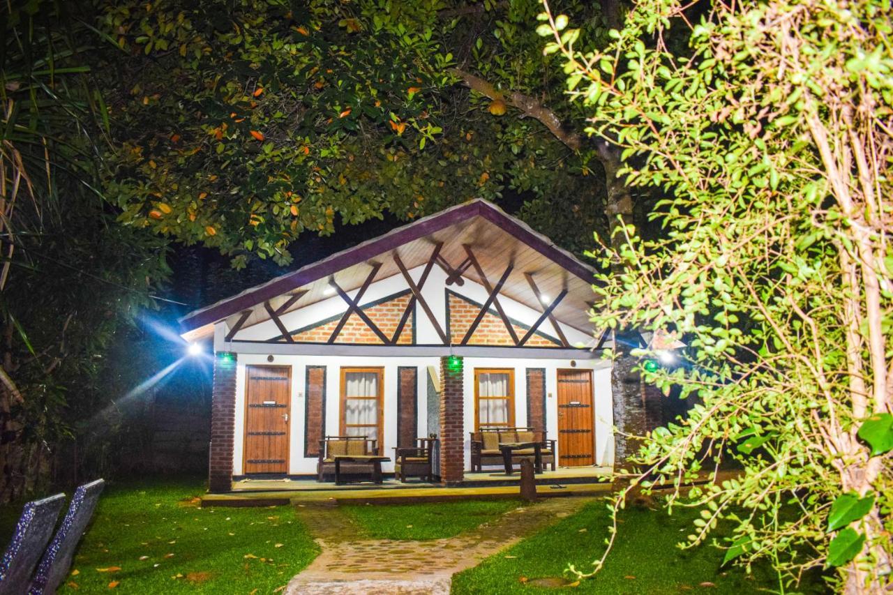 Green Cottage Anuradhapura Ngoại thất bức ảnh