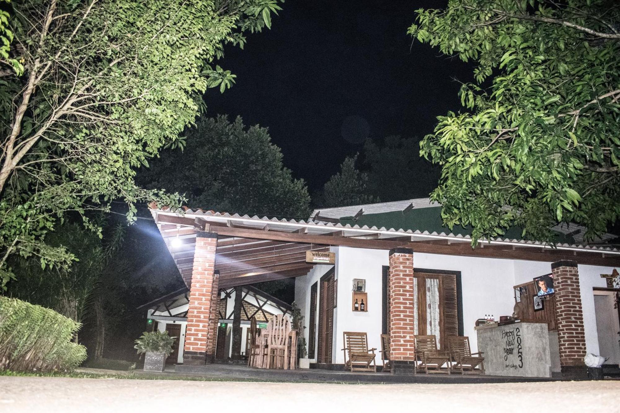 Green Cottage Anuradhapura Phòng bức ảnh