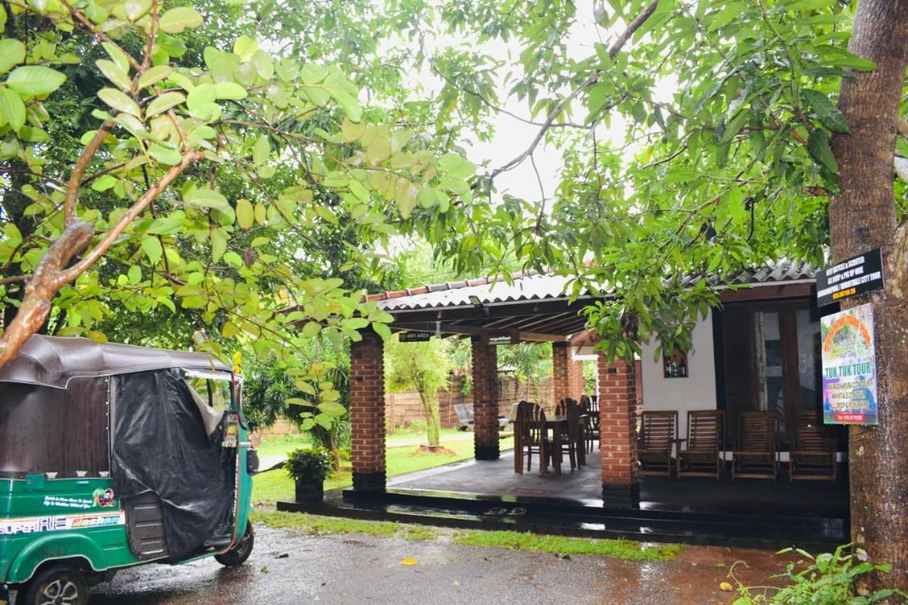 Green Cottage Anuradhapura Ngoại thất bức ảnh