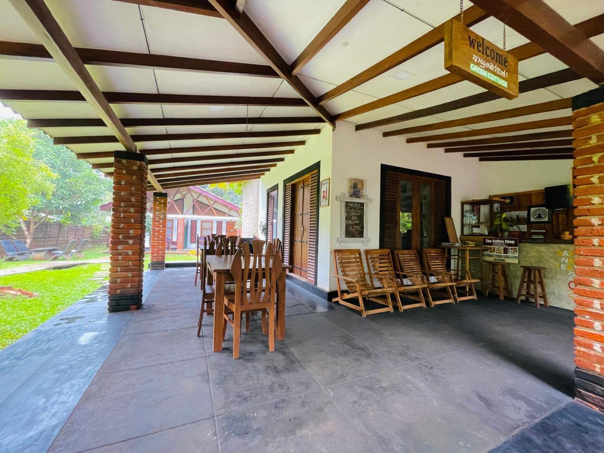 Green Cottage Anuradhapura Ngoại thất bức ảnh