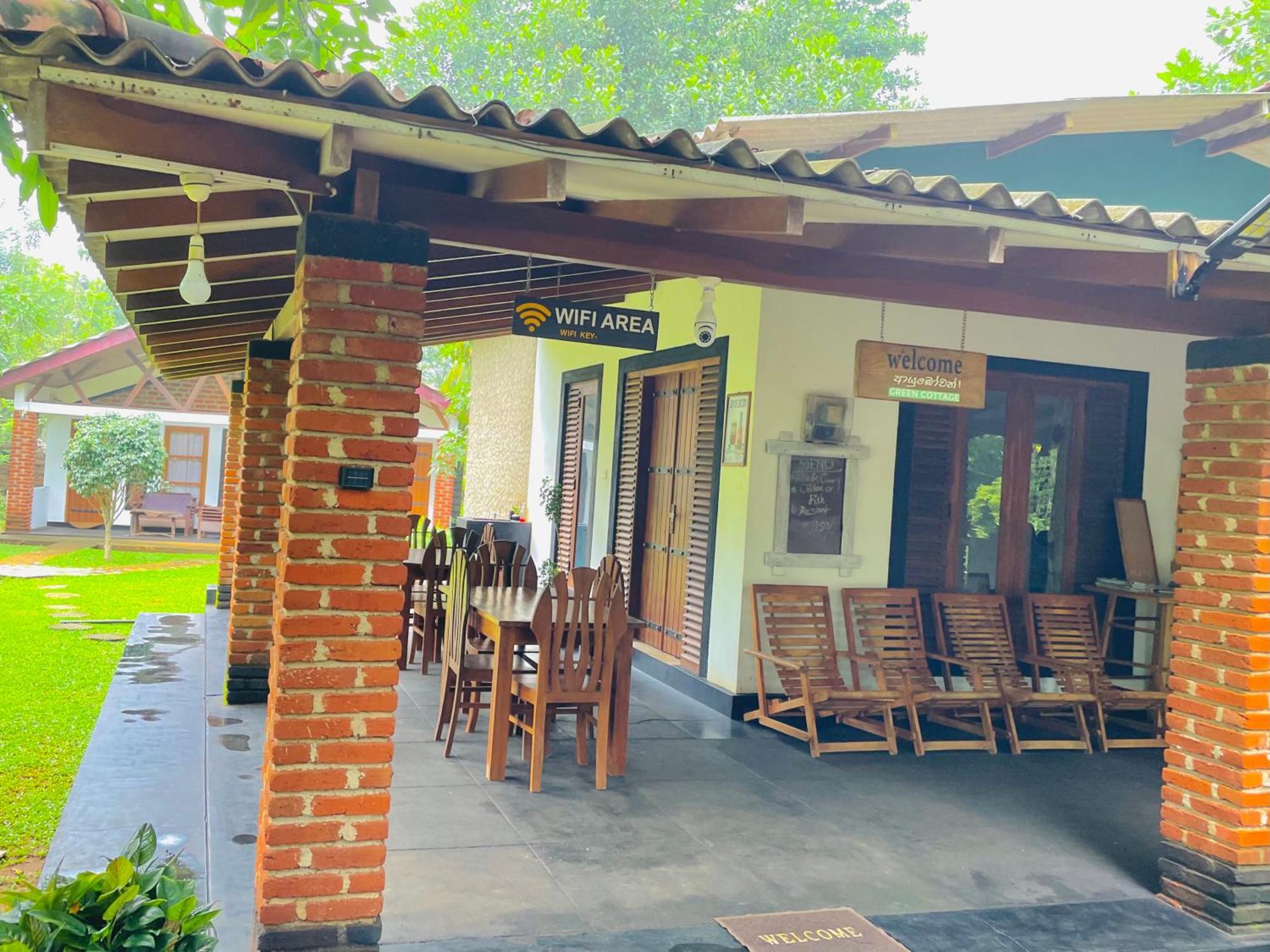 Green Cottage Anuradhapura Ngoại thất bức ảnh